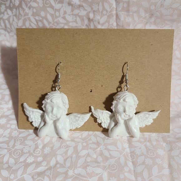 Angel Earrings - Picture 2 of 3